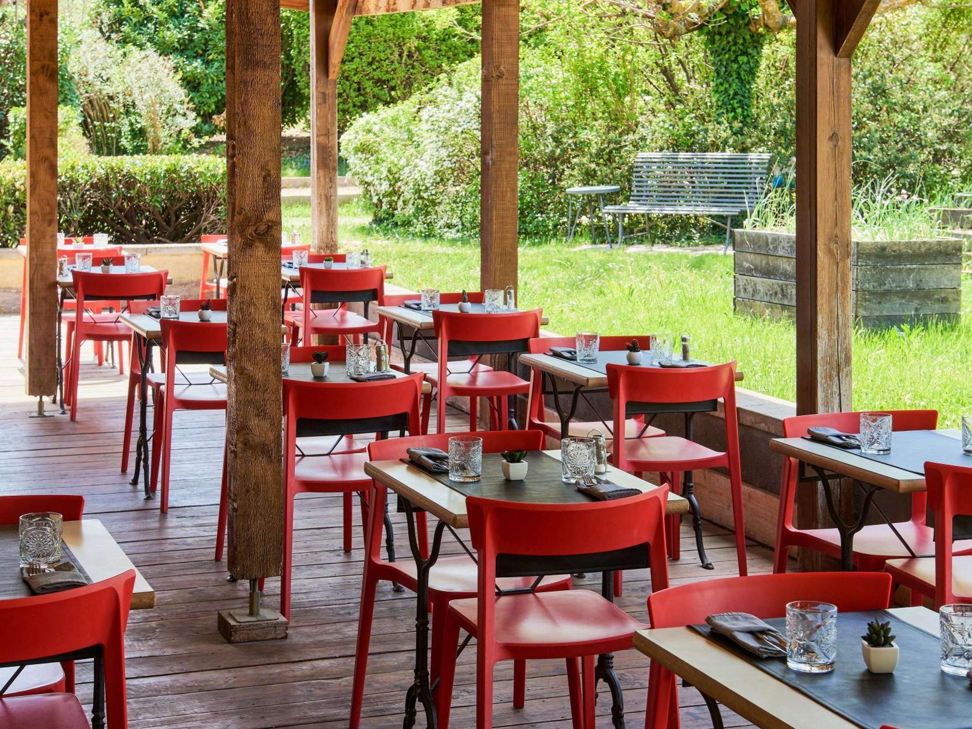 Ibis Budget Sisteron Eksteriør billede